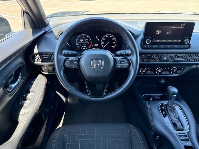 2025 Honda HR-V Sport - Photo 14
