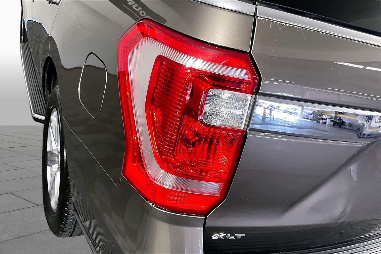 Used 2019 Stone Gray Metallic Ford XLT image 55