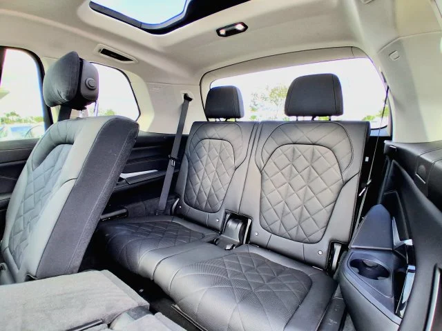 Used 2023 White BMW xDrive40i image 27