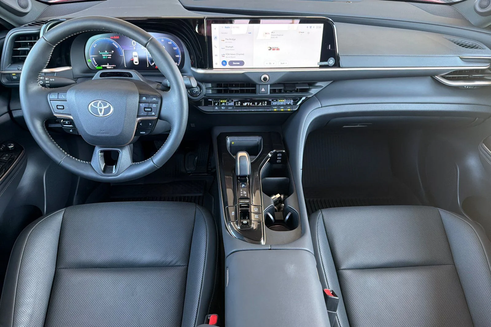 Used 2026 Red Toyota Limited image 17