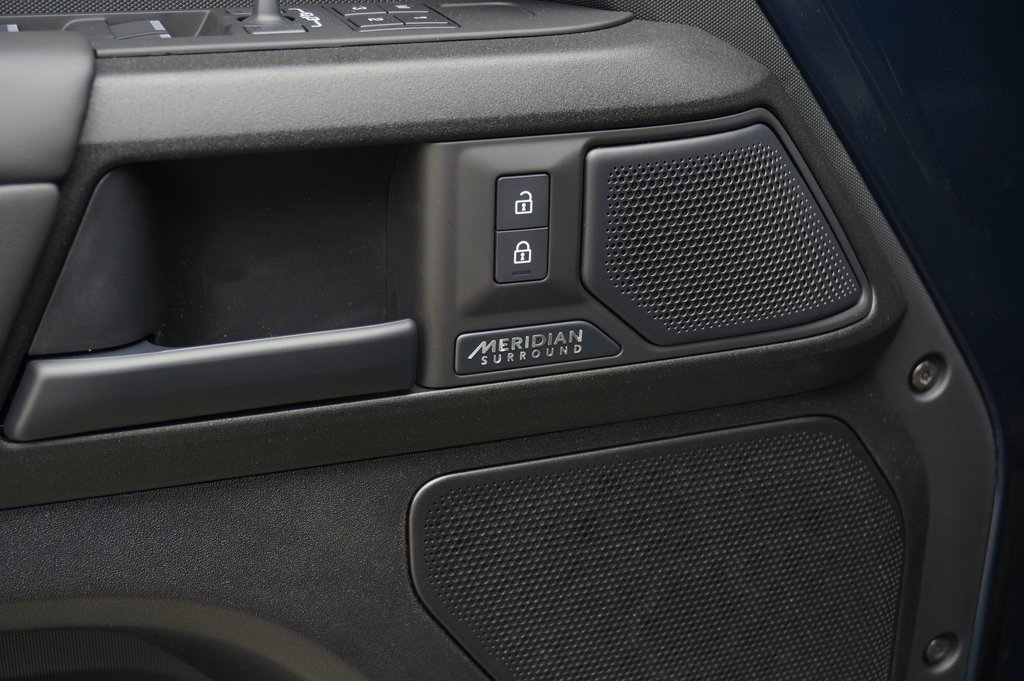 2026 LAND ROVER DEFENDER - Image 10