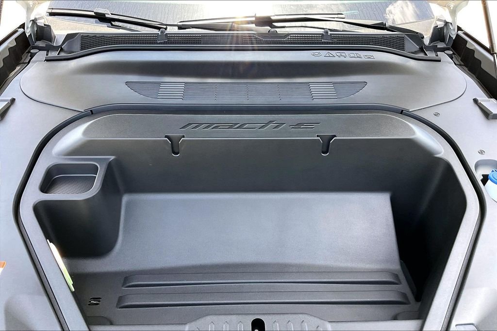 New 2026 Star White Metallic Tri-coat Ford Select image 9