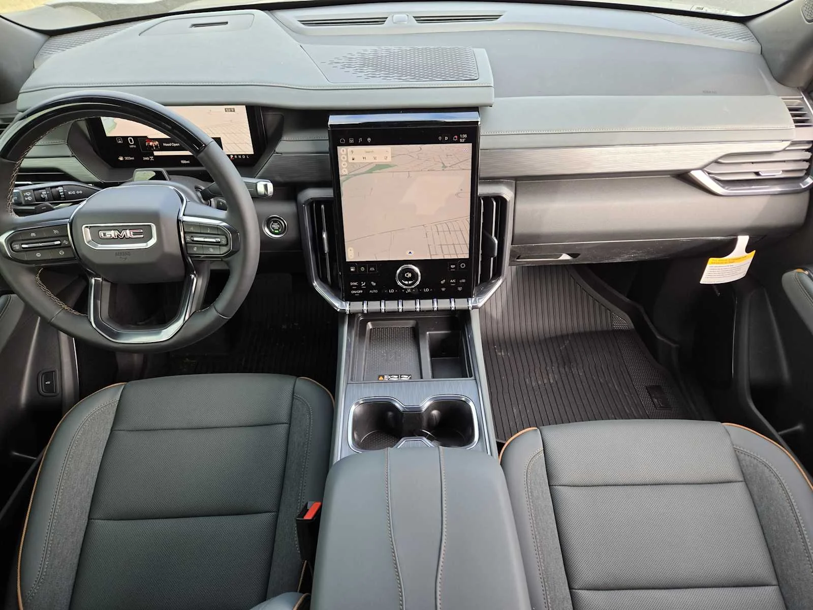 2026 GMC Acadia AT4 - Photo 17