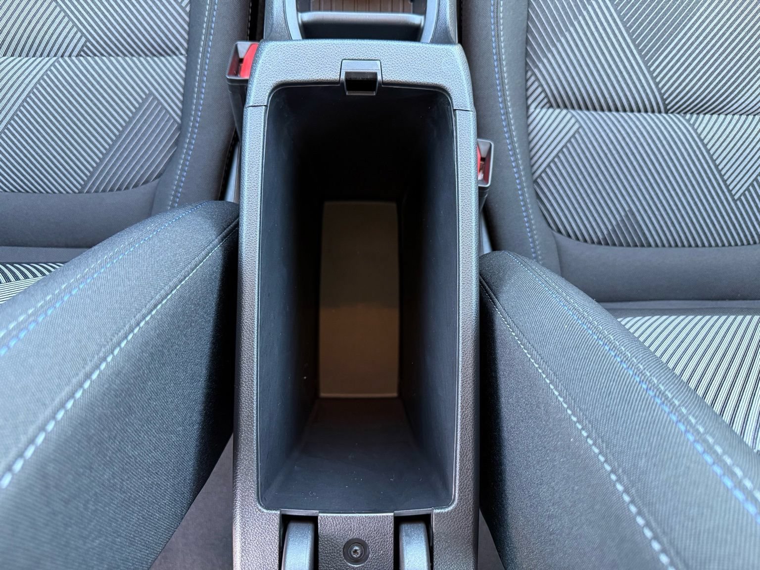 2027 Chevrolet Bolt LT - Photo 28
