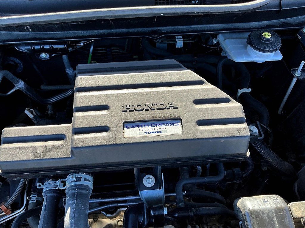 Used 2018 Black Honda Touring image 34