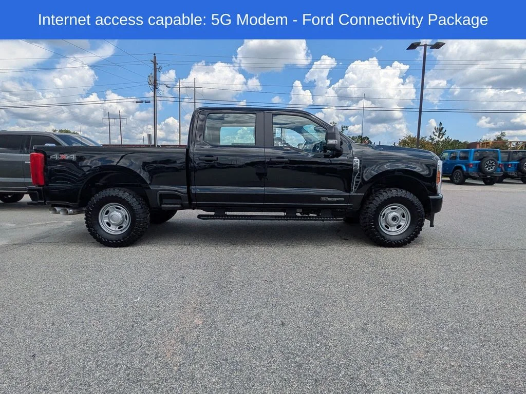 Used 2026 Black Ford XL image 3