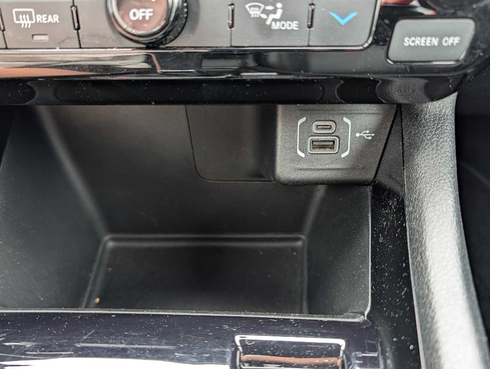 Used 2022 Redline Pearlcoat Jeep (RED) Edition image 24