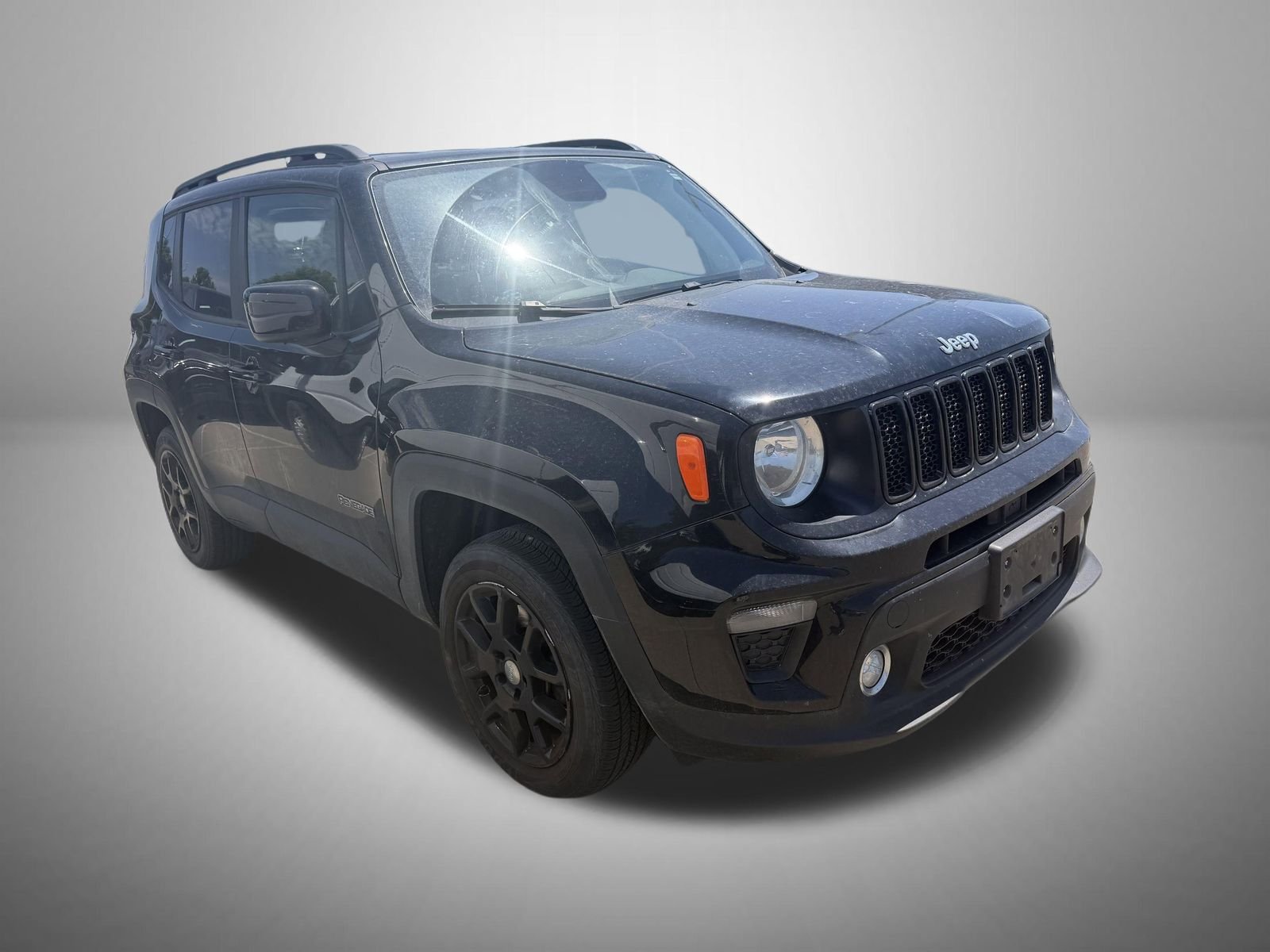 Used 2020 Black Jeep Latitude image 2