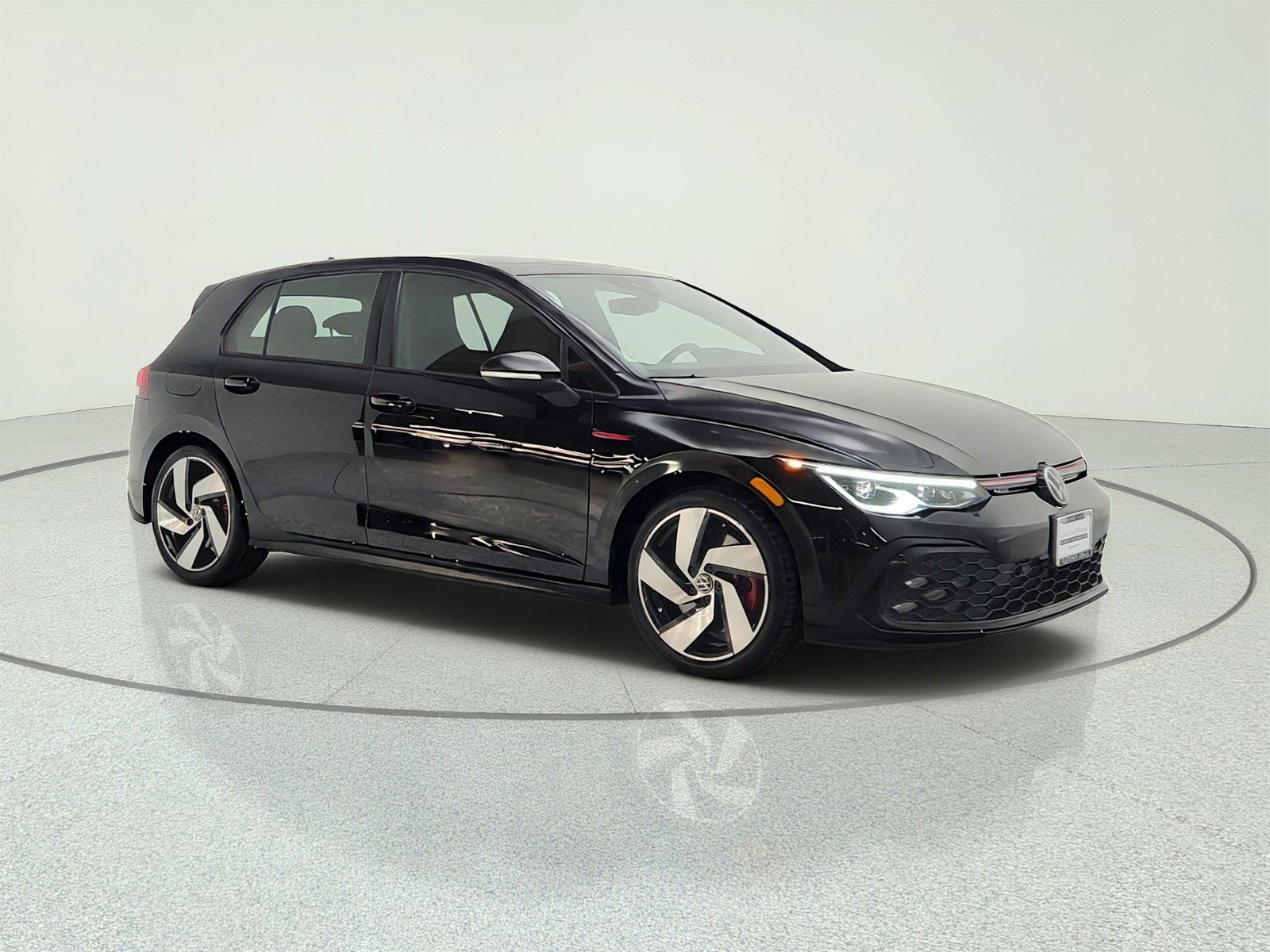 Used 2022 Deep Black Pearl Volkswagen 2.0T SE DSG image 3