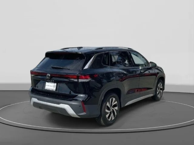 2026 Volkswagen Tiguan photo 4