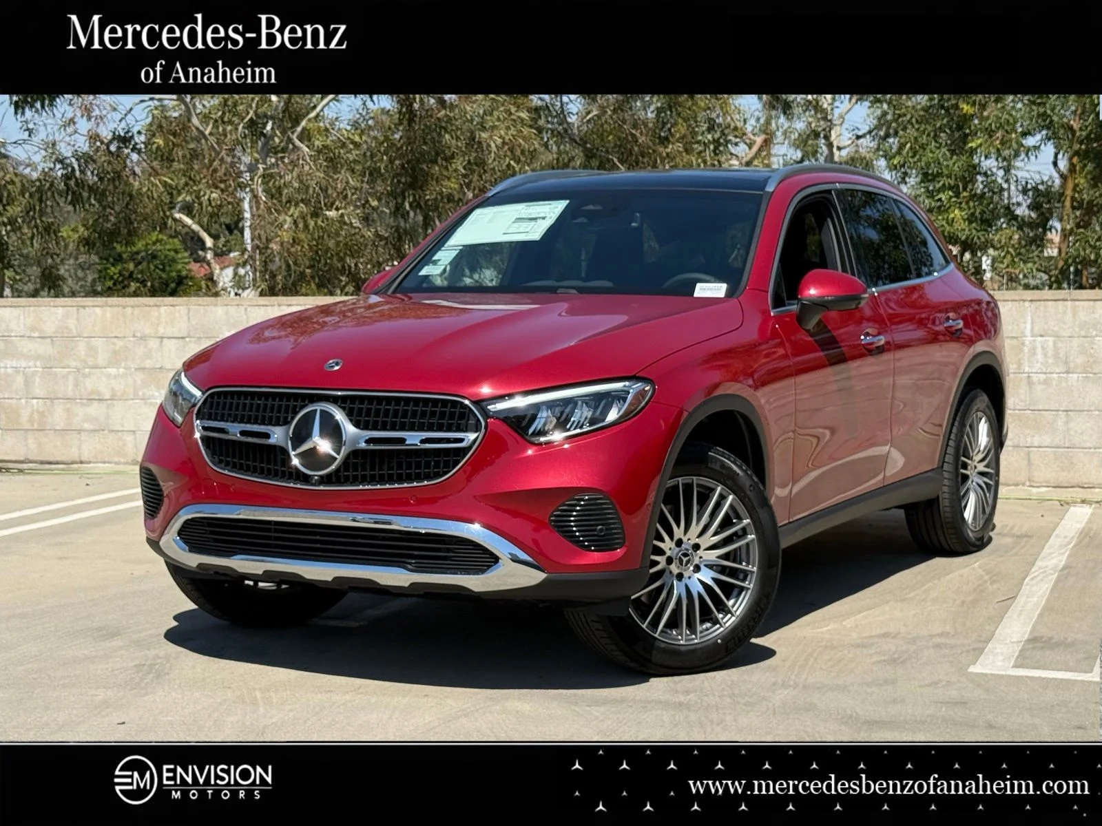 2026 Mercedes-Benz GLC GLC 300's photo