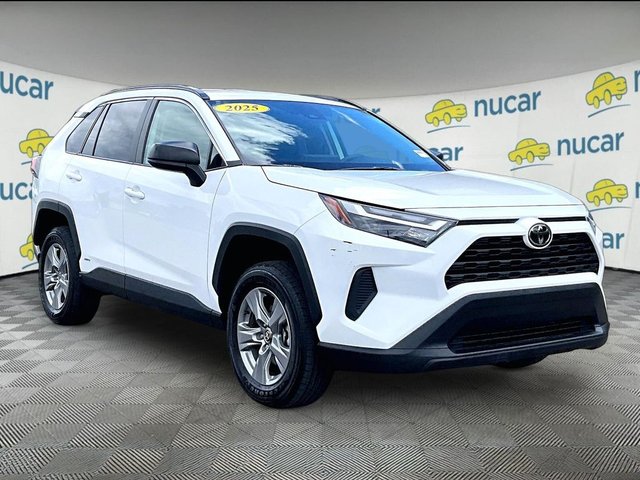 2025 Toyota RAV4 Hybrid LE