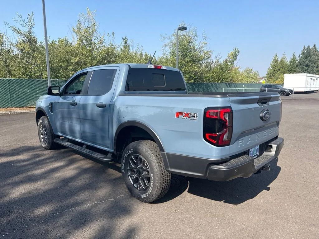 Used 2024 Azure Gray Metallic Ford XLT image 5