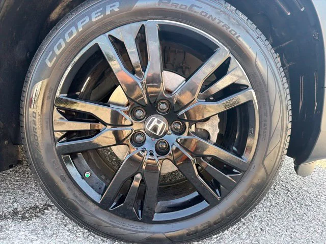 Used 2022 White Honda Black Edition image 12