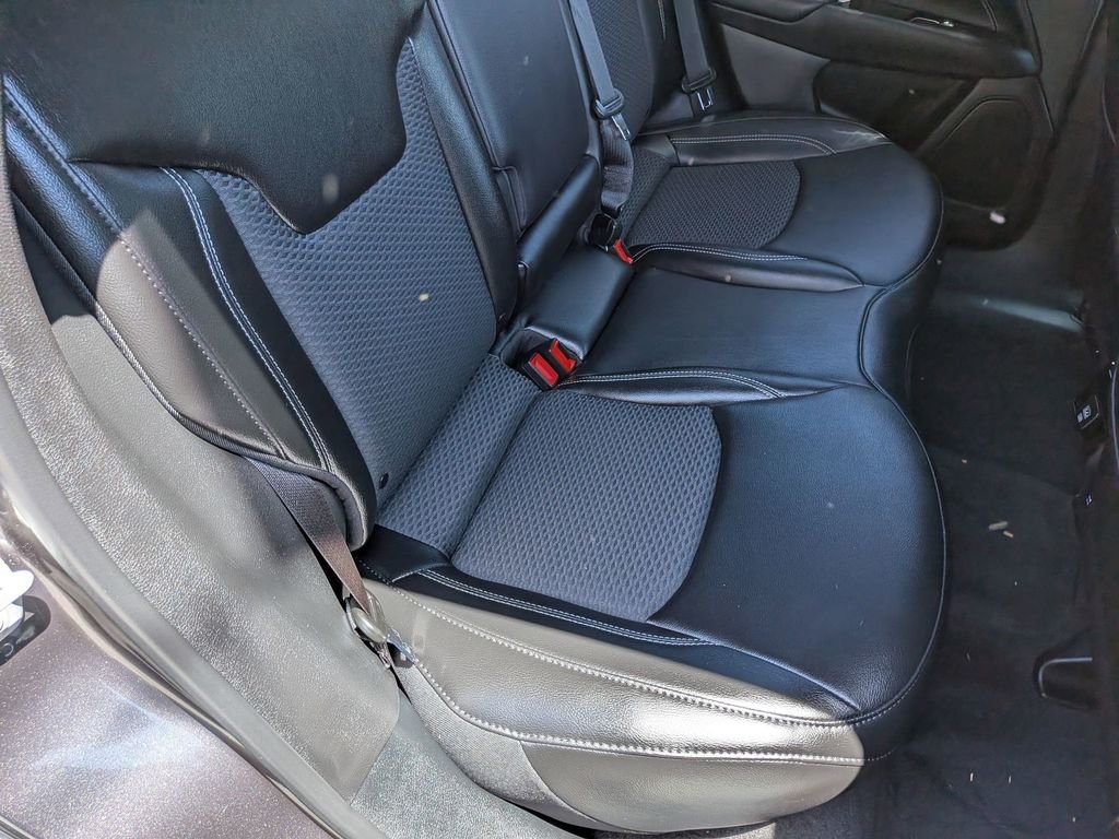 Used 2023 Gray Jeep Latitude image 22