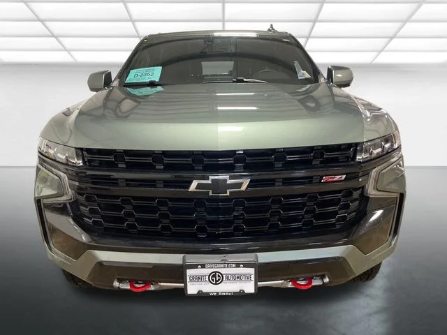 Used 2024 Green Chevrolet Z71 image 8