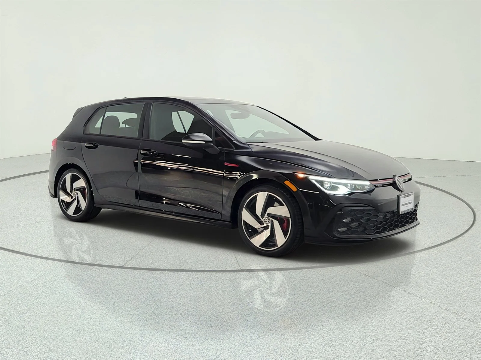 Used 2022 Deep Black Pearl Volkswagen 2.0T SE DSG image 3