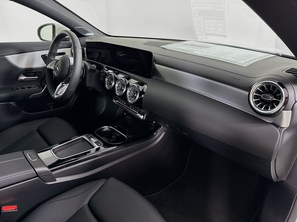 New 2026 Polar White Mercedes-Benz CLA 250 image 29