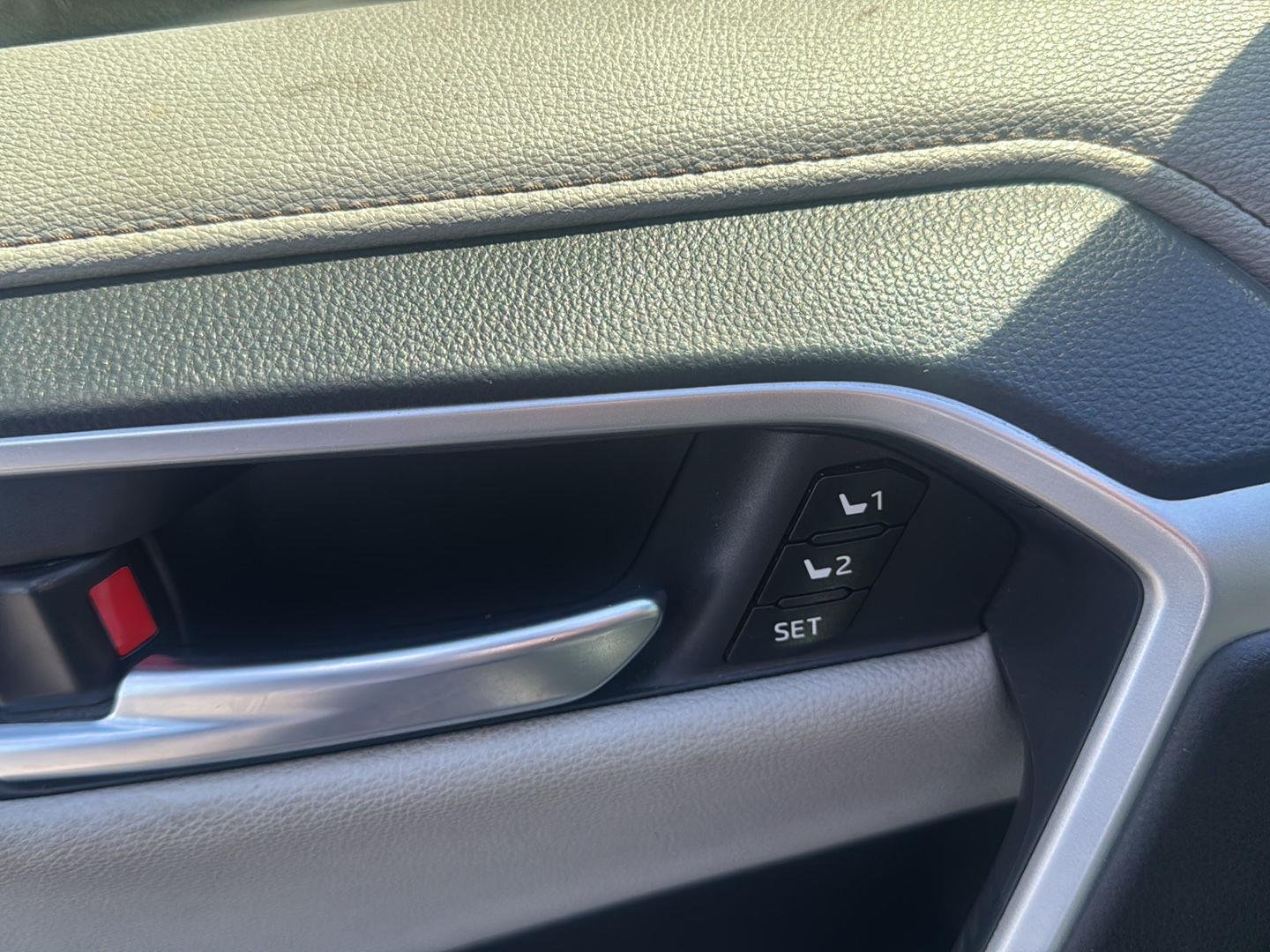 Used 2020 Magnetic Gray Metallic Toyota Limited image 8