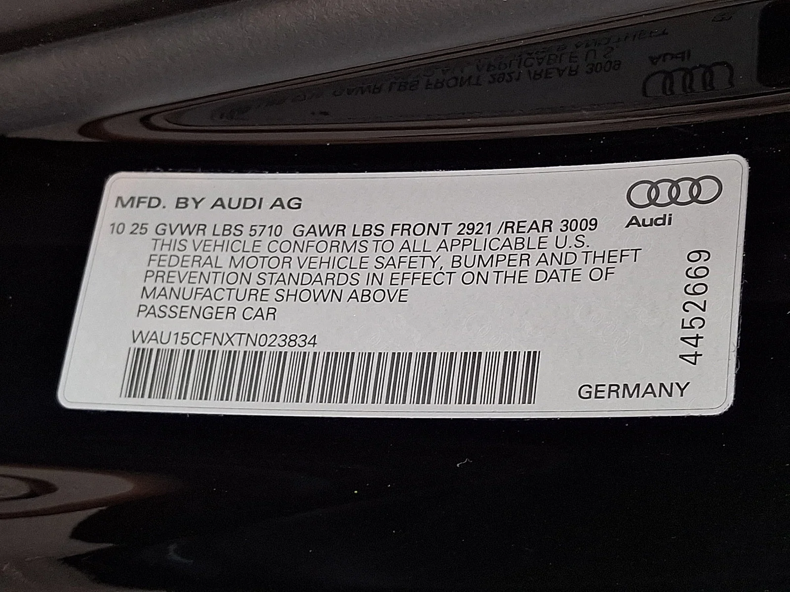 Used 2026 Mythos Black Metallic   0E0e Audi Premium image 25