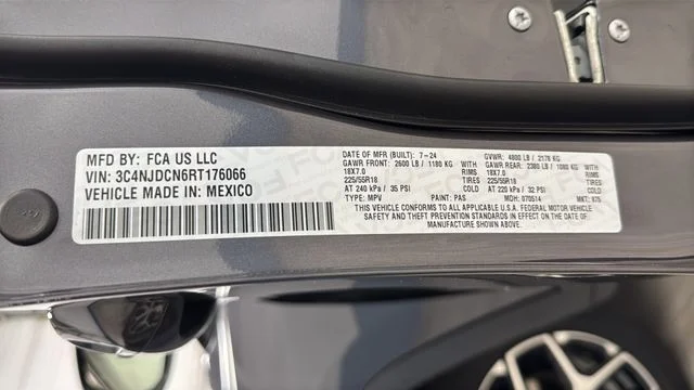 Used 2024 Gray Metallic Jeep Limited image 27