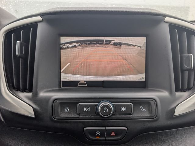 Used 2024 White GMC SLE image 16