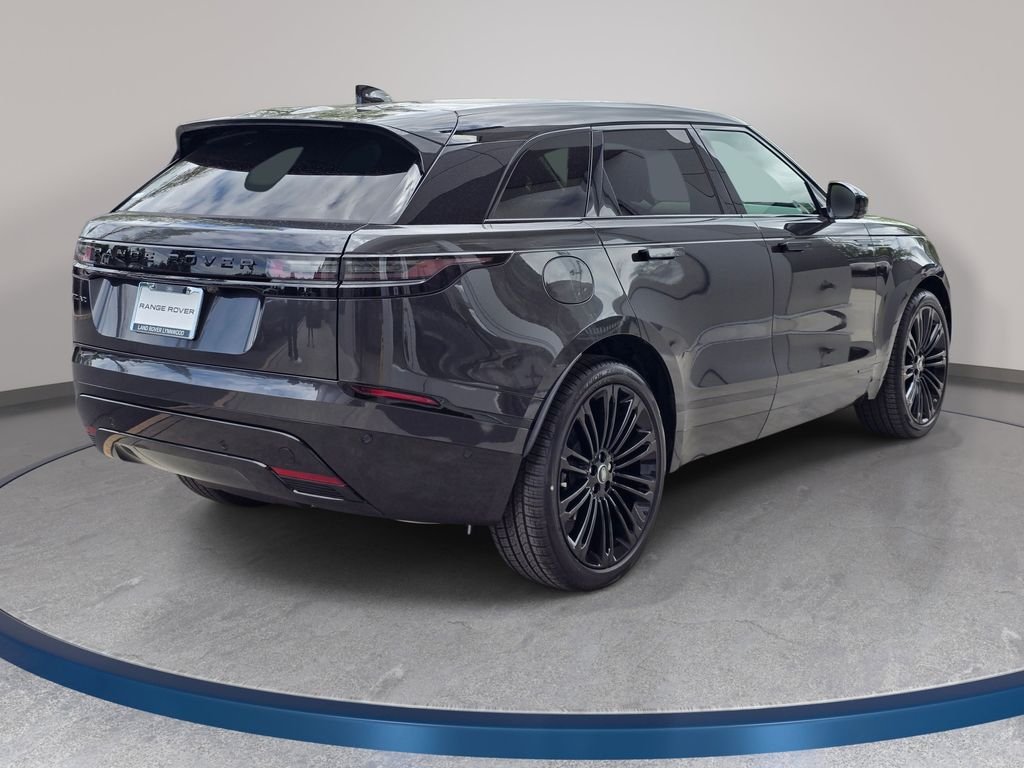 New 2026 Carpathian Grey LAND ROVER  image 5