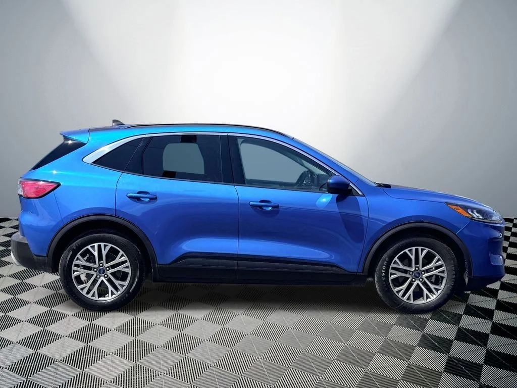 Used 2021 Blue Ford SEL image 6