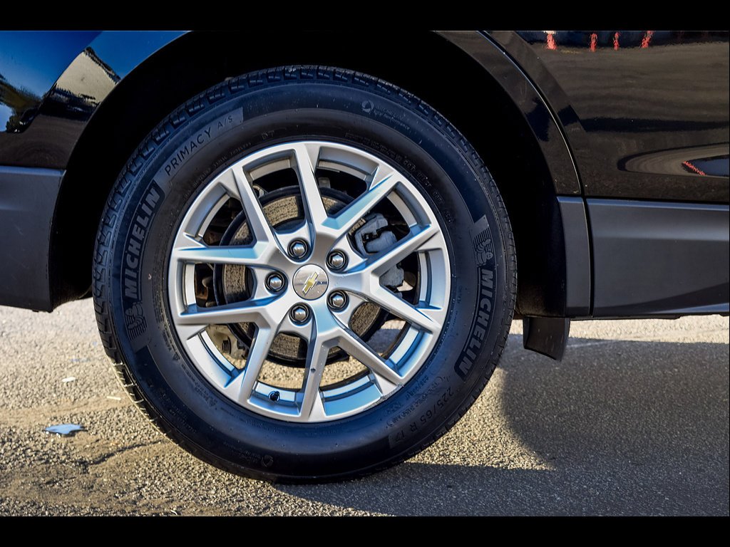 2022 Chevrolet Equinox LT - Photo 11
