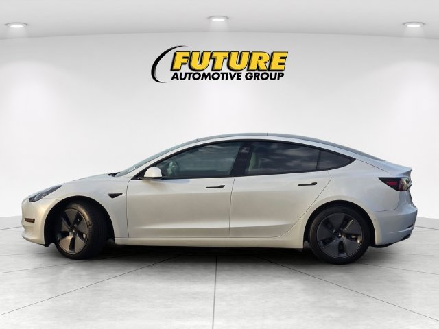 Used 2021 White Tesla Long Range image 7