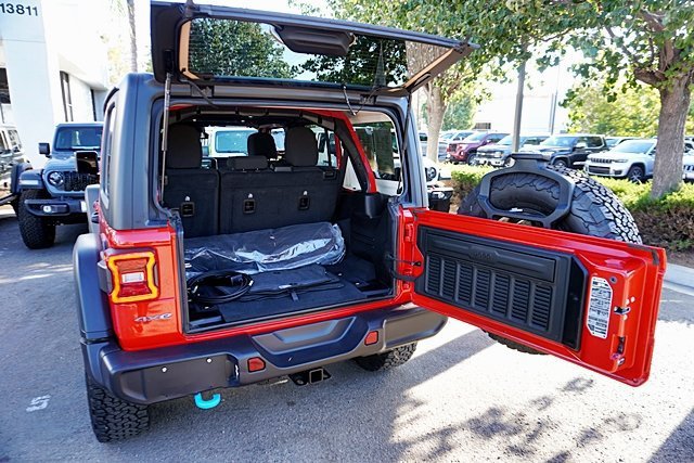 Used 2025 Red Jeep Rubicon 4xe image 19