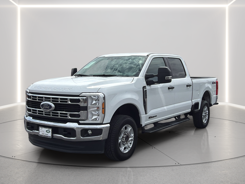 Used 2025 White Ford XLT image 9