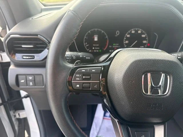 Used 2025  Honda TrailSport image 14