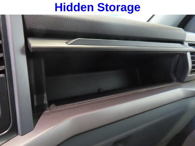 Used 2025 White Ford XLT image 26