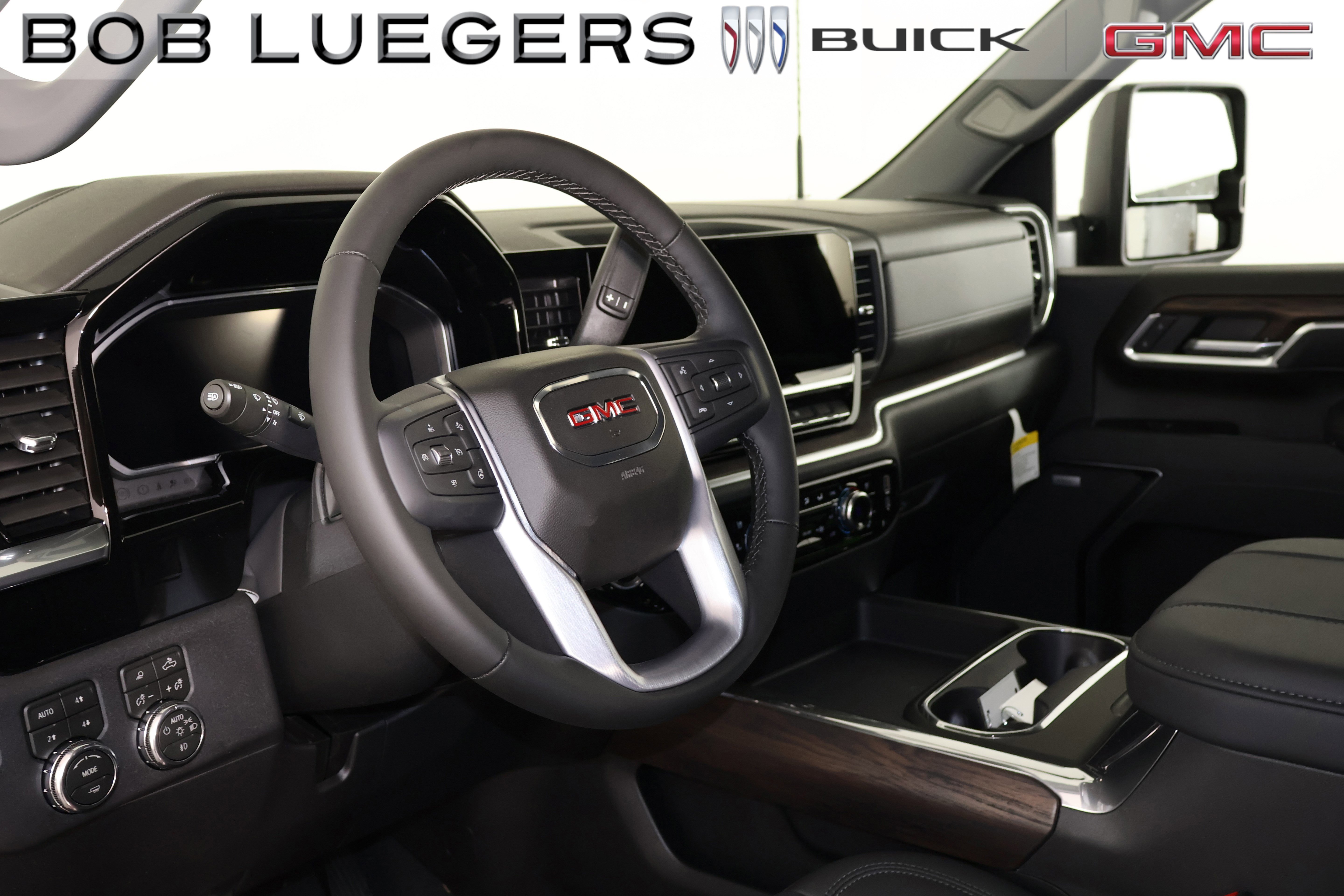 2026 GMC Sierra 2500HD SLT - Photo 11