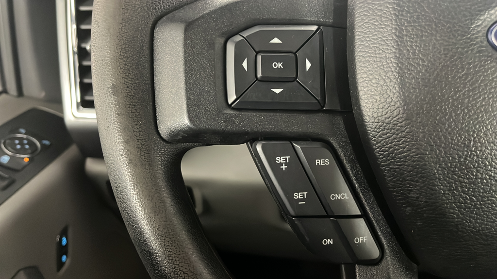 Used 2018 Silver Ford XLT image 49