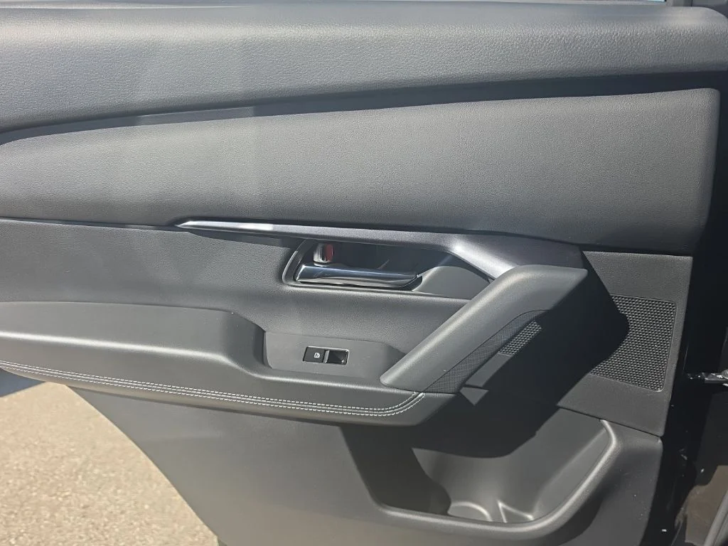New 2026 Jet Black Mica Mazda 2.5 S Preferred AWD image 16