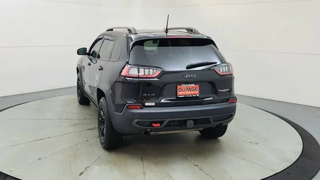 Used 2019 Black Jeep Trailhawk image 9