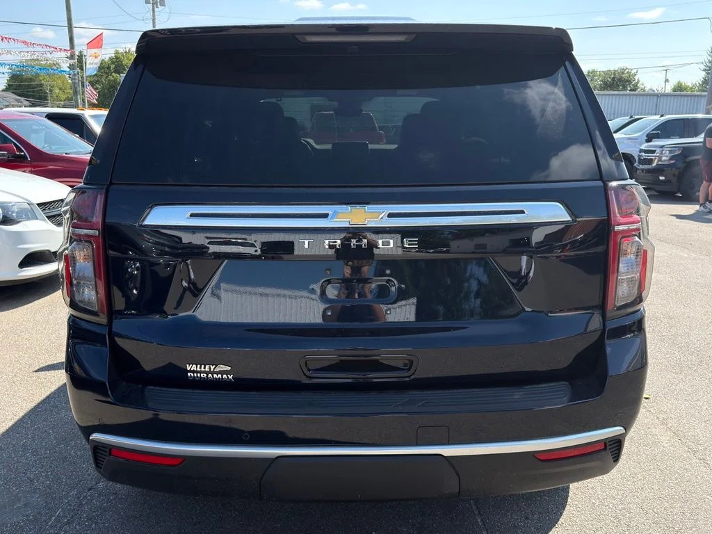 Used 2024 Blue Chevrolet High Country image 19