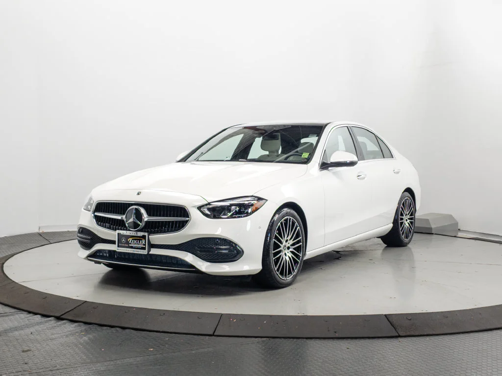 Used 2026 Polar White Mercedes-Benz C 300 image 3