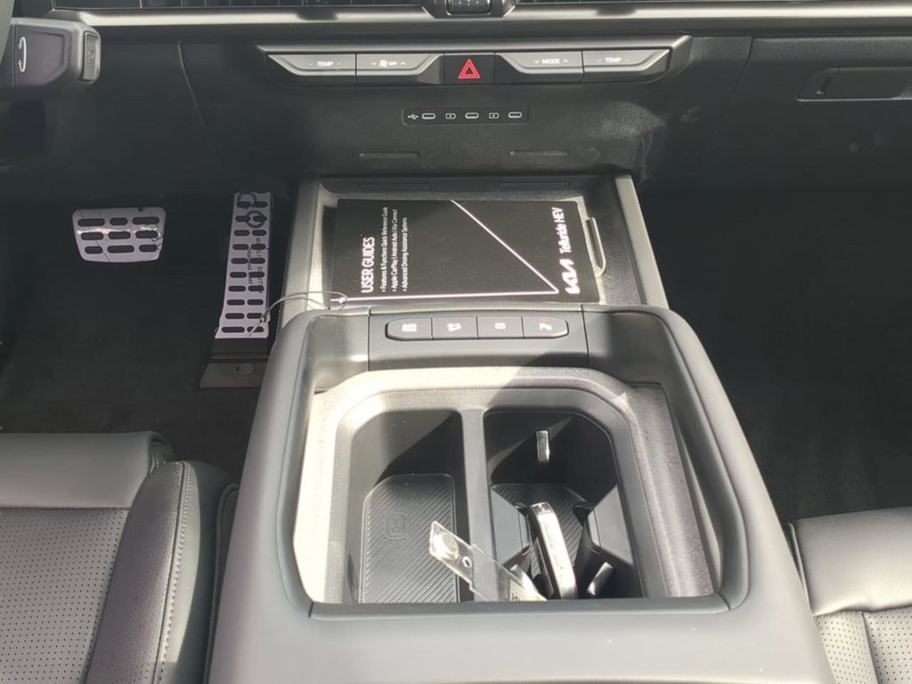 New 2027 Glacial White Pearl Kia X-LINE SX image 21