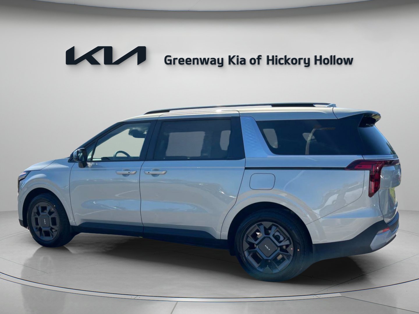 New 2026 Ivory Silver Kia EX image 4