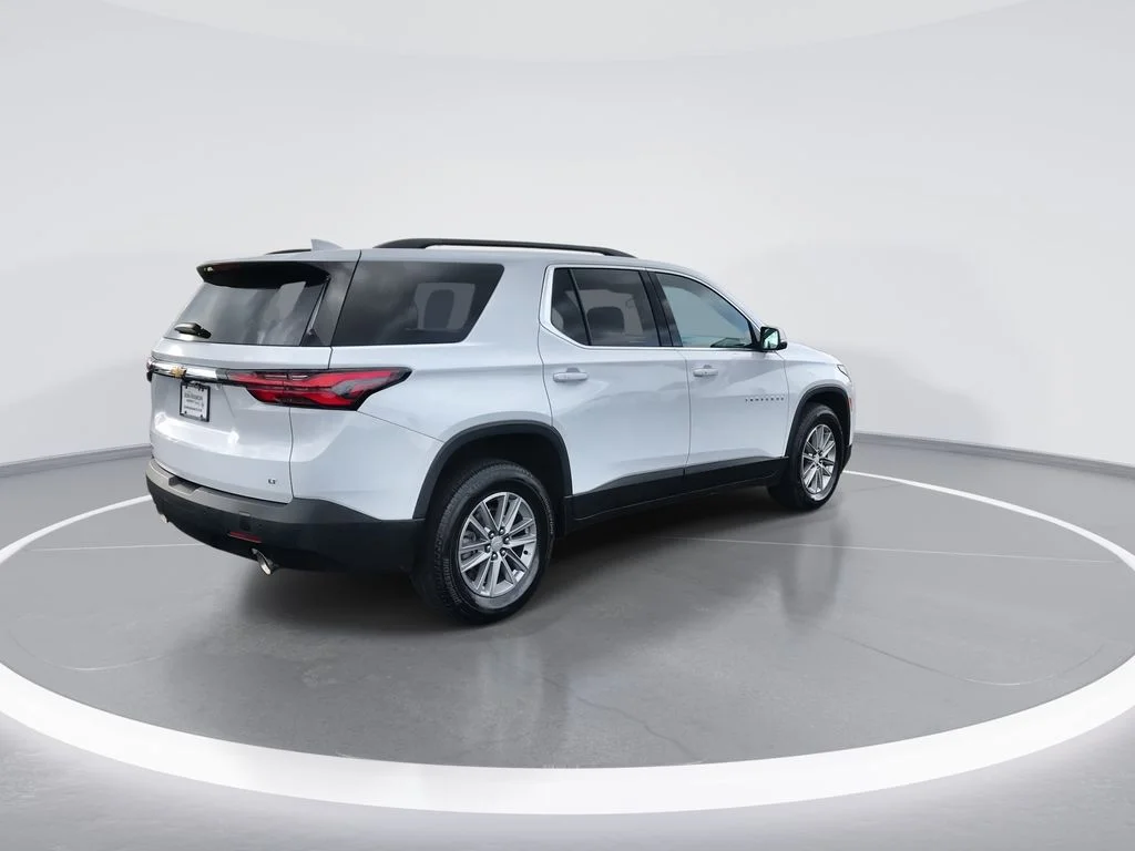 Used 2023 White Chevrolet LT image 8