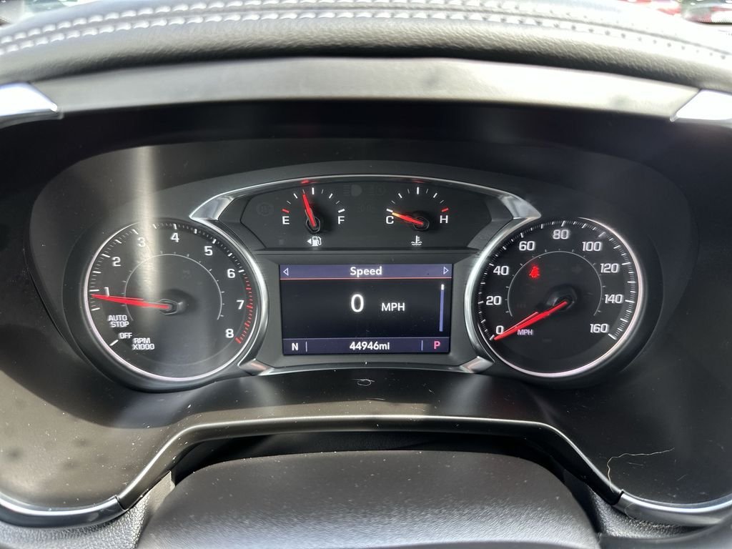 Used 2024 Gray Chevrolet LT image 8