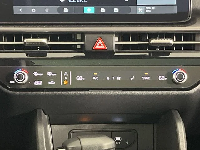 New 2026 Glacial White Pearl Kia EX image 18