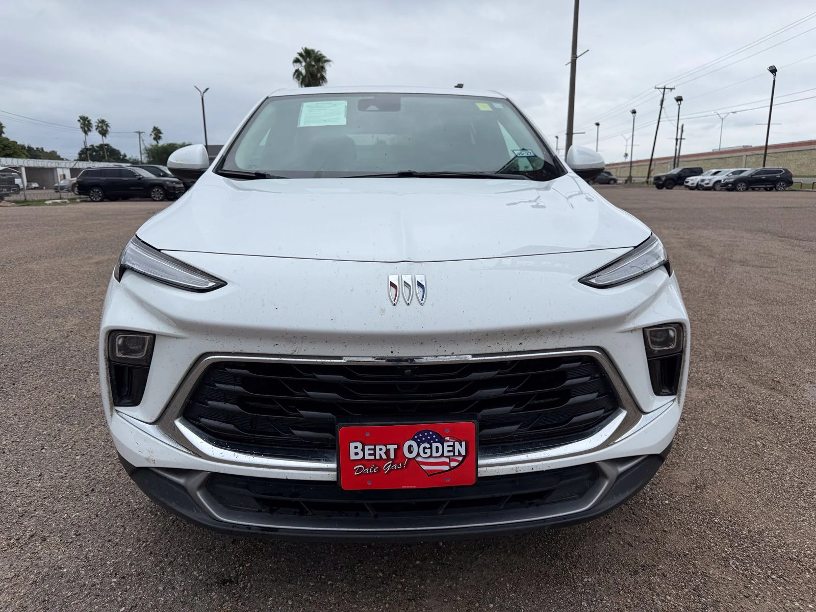Used 2025 White Buick Preferred image 2