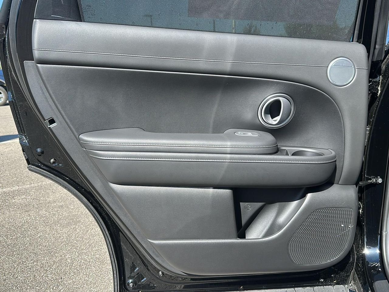 New 2027 Abyss Black Pearl Hyundai SEL Premium 7P image 31
