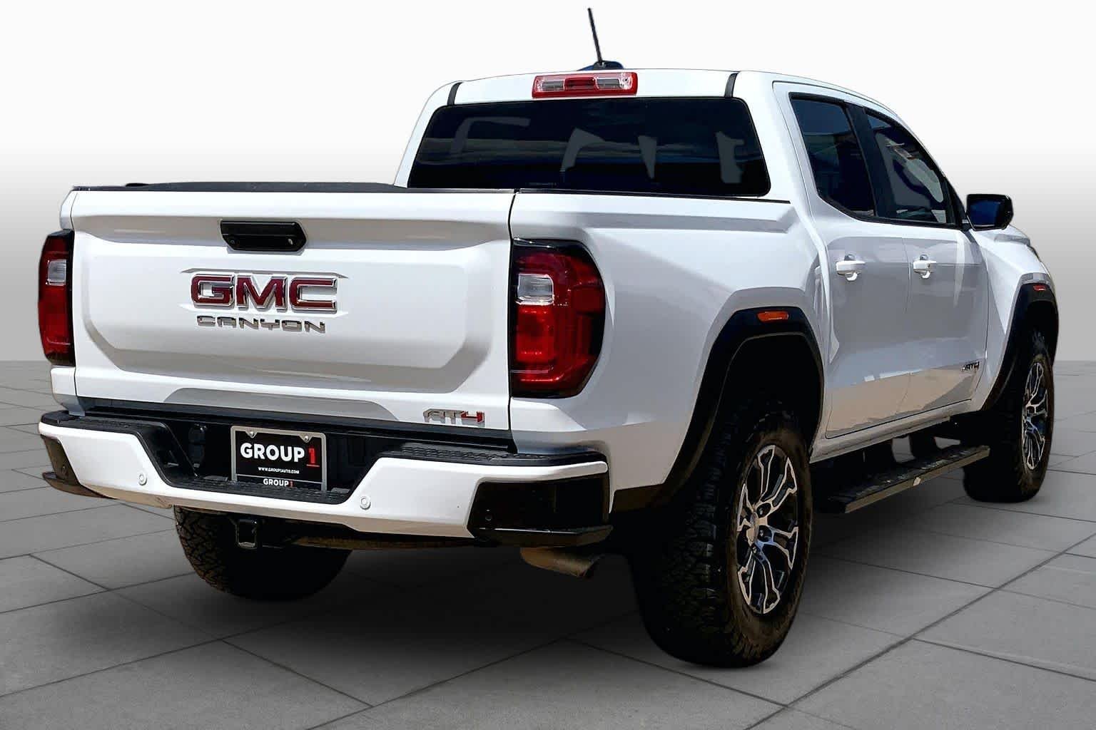 Used 2024 Summit White GMC 4WD AT4 image 23
