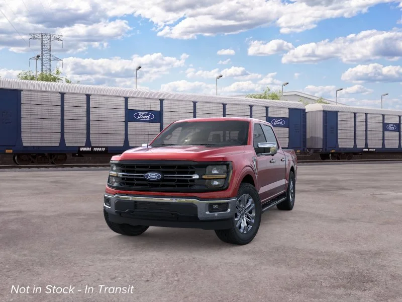 New 2026 Ruby Red Metallic Tinted Clearcoat Ford XLT image 2
