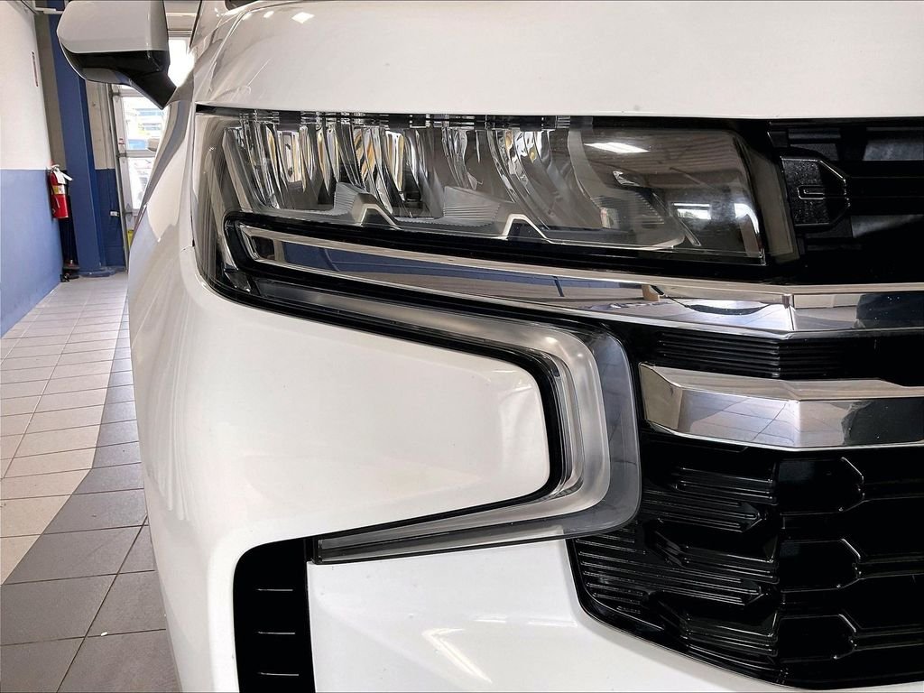 Used 2023 White Chevrolet LS image 32